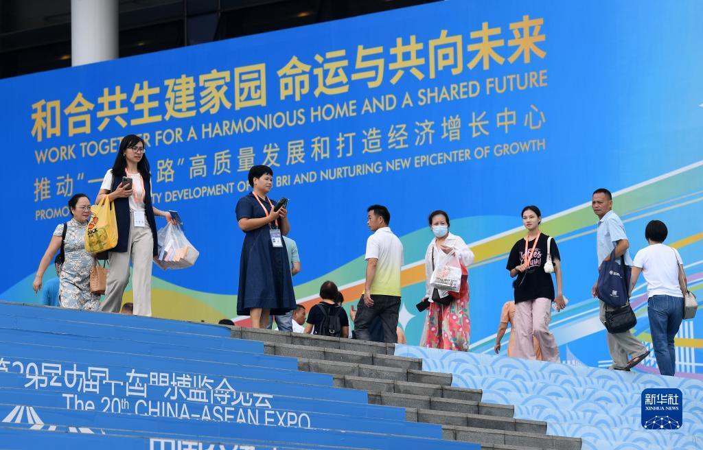 不朽的浪漫免费旋转选哪个好